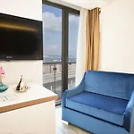 Hotel Elanaz