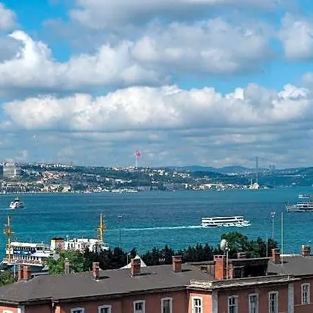 Elanaz Hotel 3*