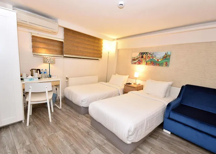 فندق إيلاناس